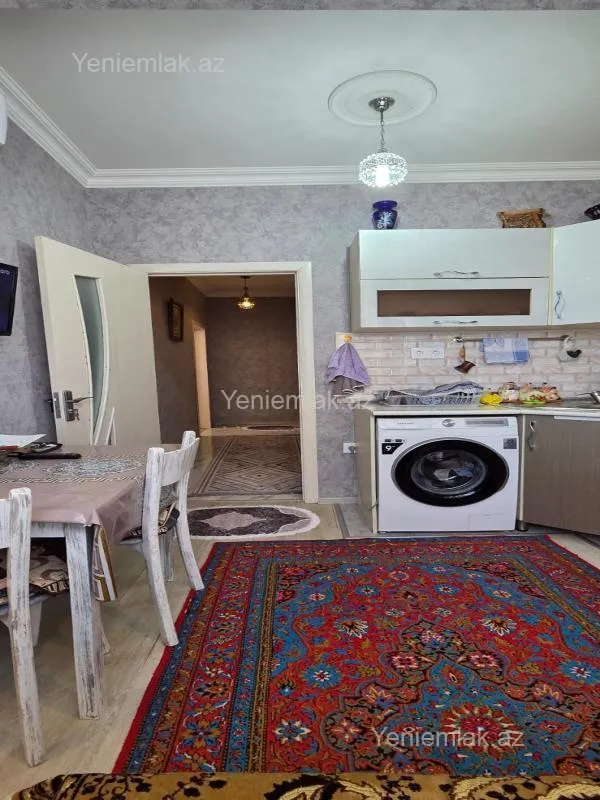 Satılır 2 otaqlı yeni tikili 80 m²