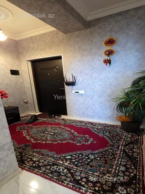 Satılır 2 otaqlı yeni tikili 80 m²