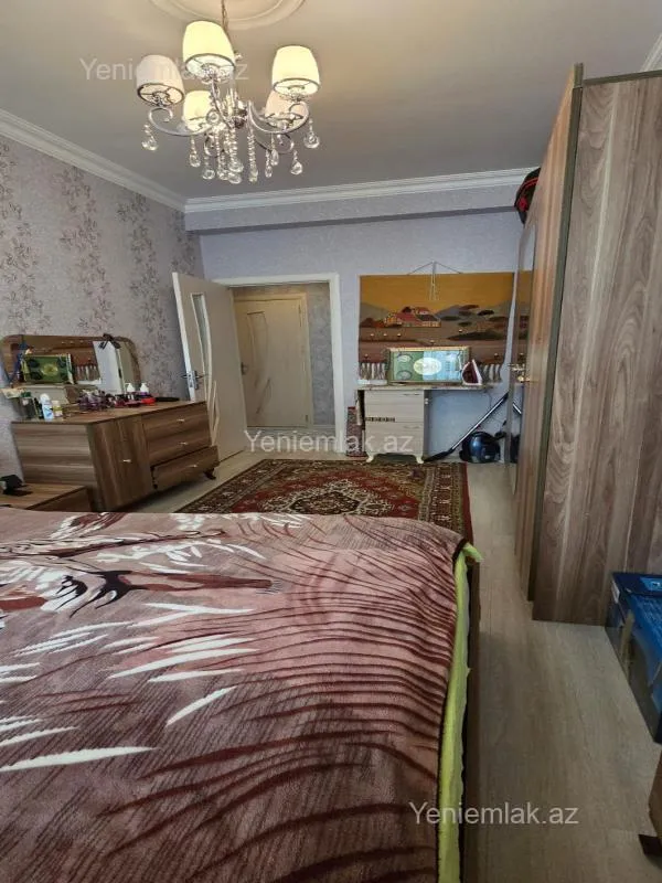 Satılır 2 otaqlı yeni tikili 80 m²