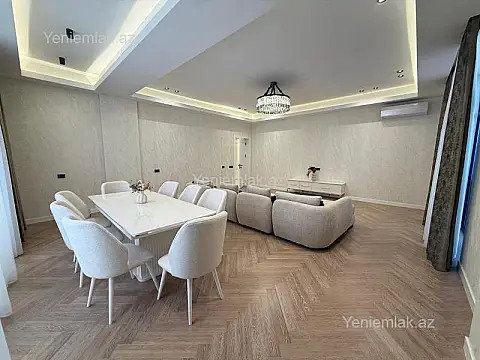 Satılır 4 otaqlı yeni tikili 195 m²