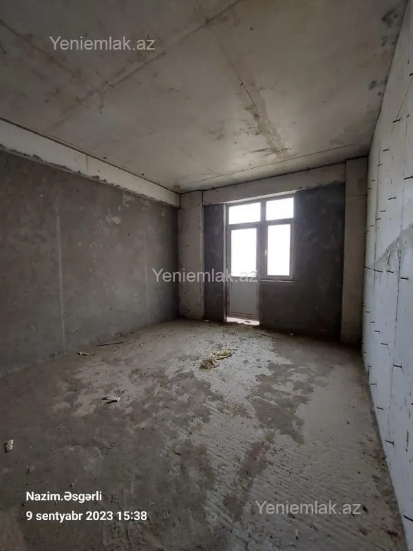 Satılır 4 otaqlı yeni tikili 180 m²