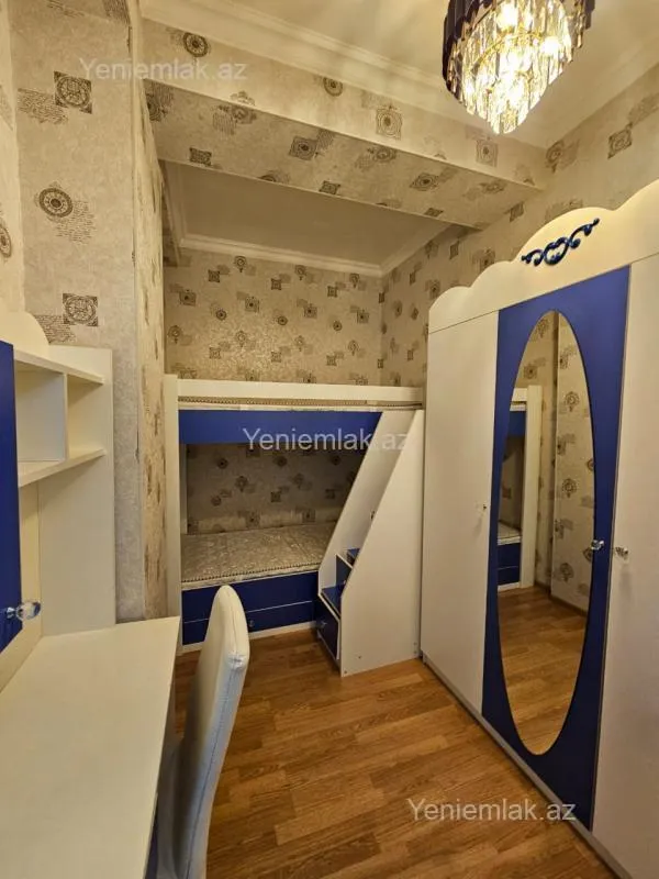 Satılır 3 otaqlı yeni tikili 83 m²