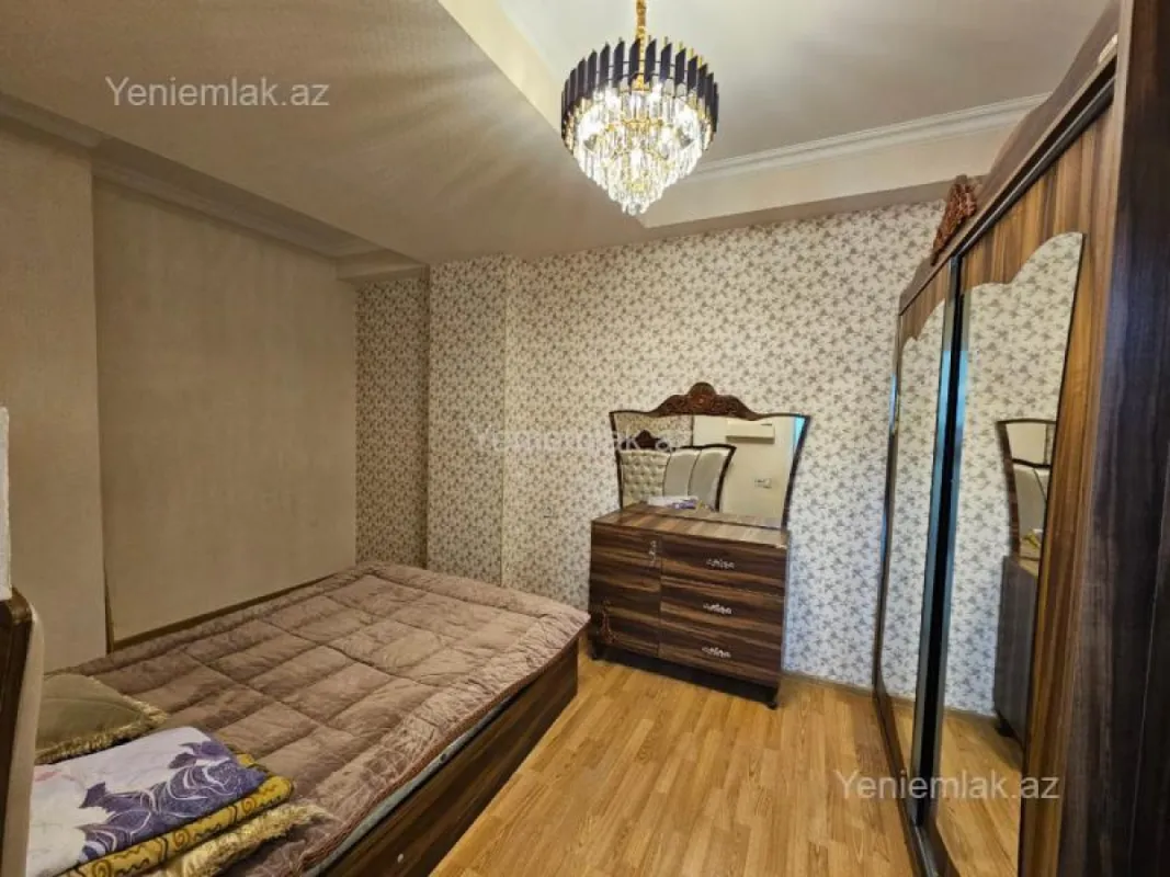 Satılır 3 otaqlı yeni tikili 83 m²