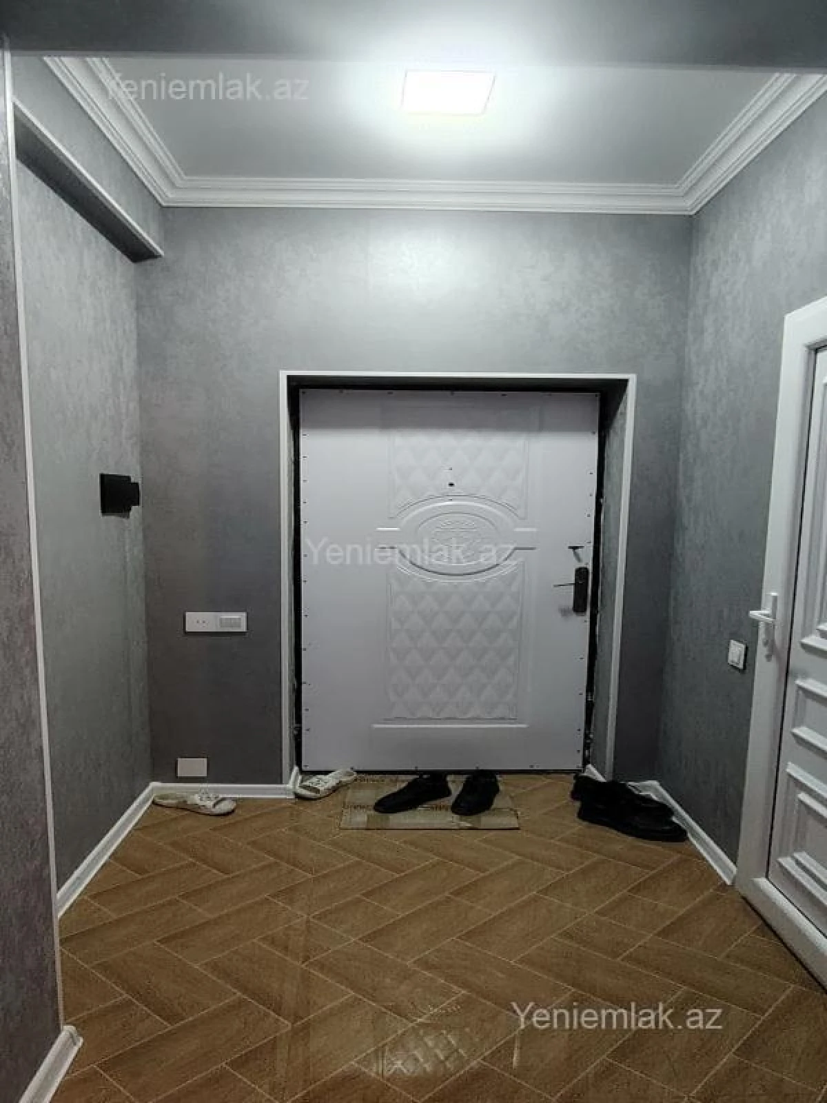 Satılır 2 otaqlı yeni tikili 31 m²