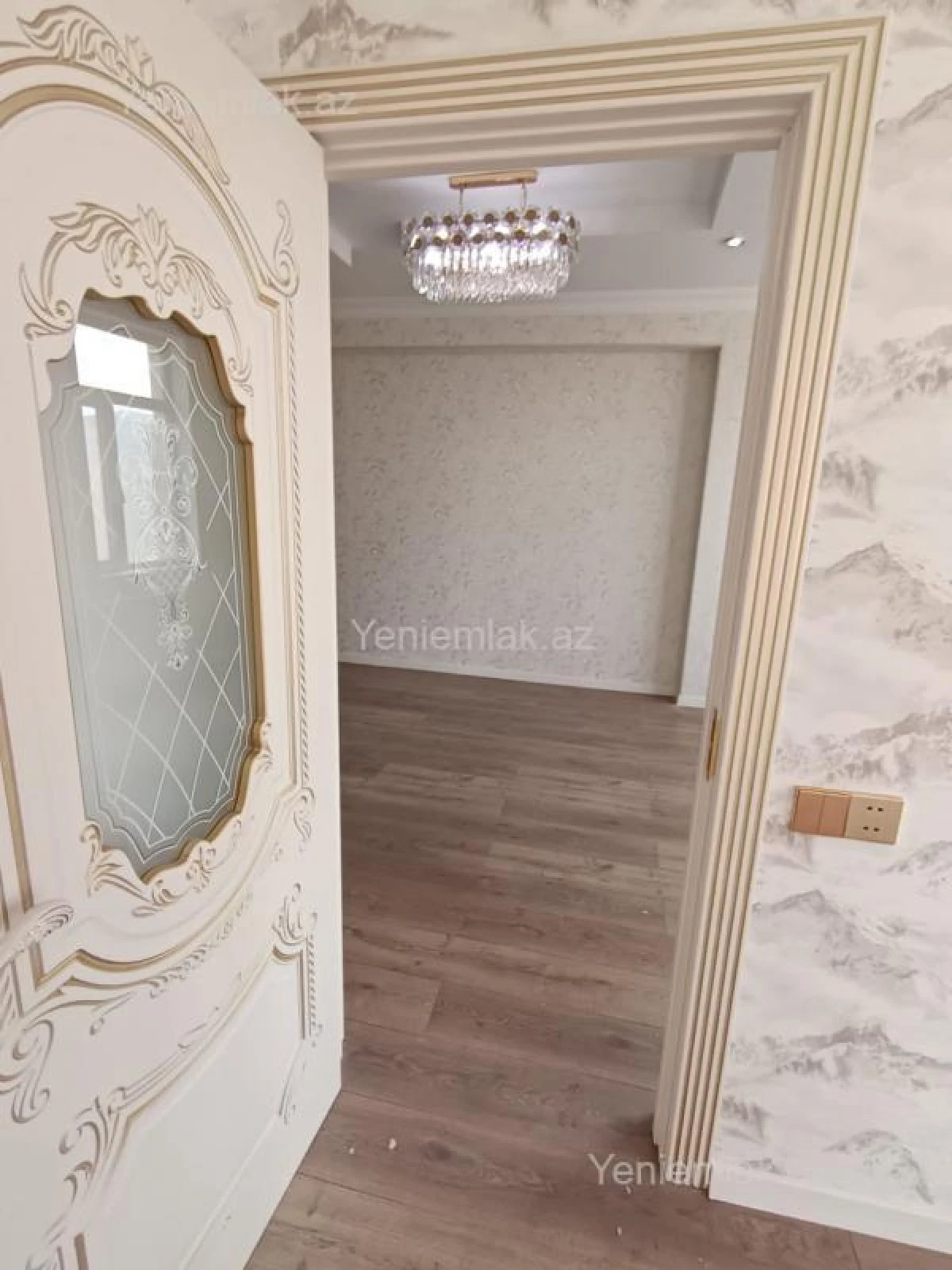 Satılır 3 otaqlı yeni tikili 107 m²