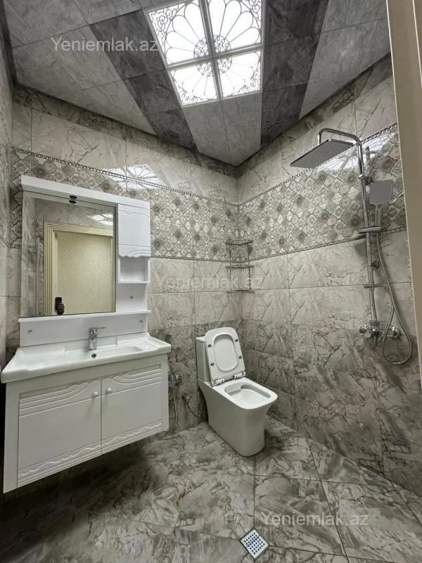 Satılır 3 otaqlı yeni tikili 107 m²