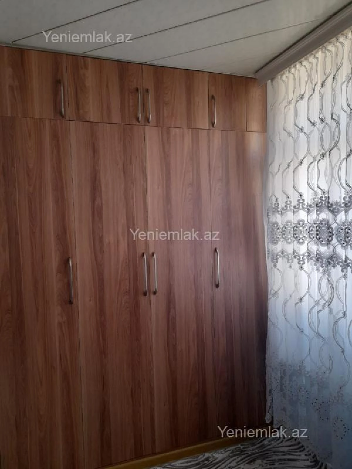 Satılır 2 otaqlı köhnə tikili 50 m²