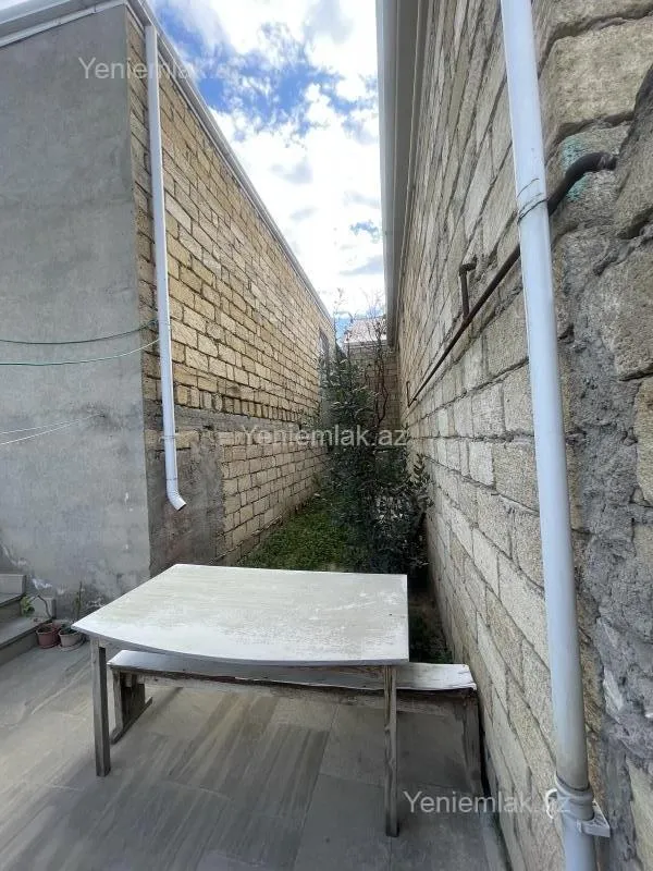 Satılır 3 otaqlı həyət evi 80 m²