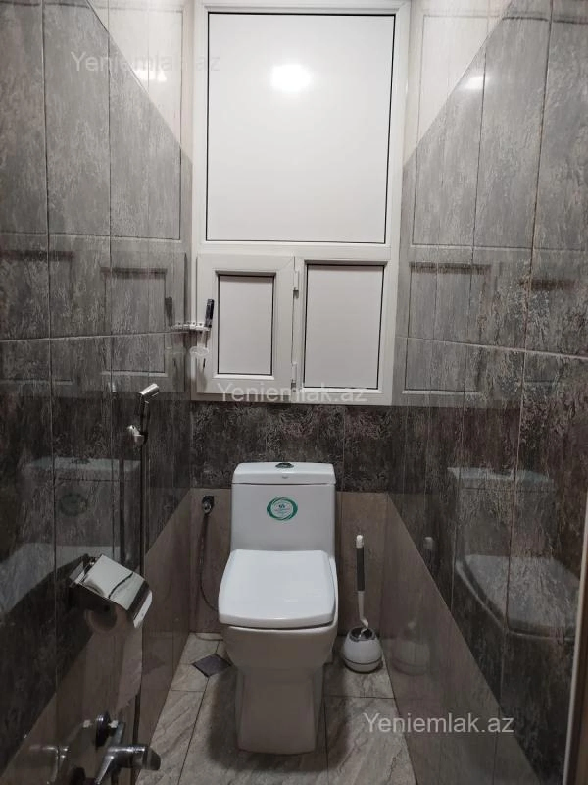 Satılır 4 otaqlı köhnə tikili 90 m²