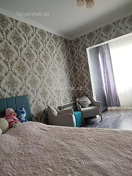 Satılır 4 otaqlı köhnə tikili 90 m²