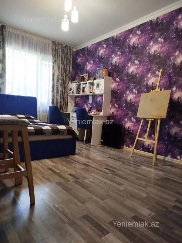 Satılır 4 otaqlı köhnə tikili 90 m²