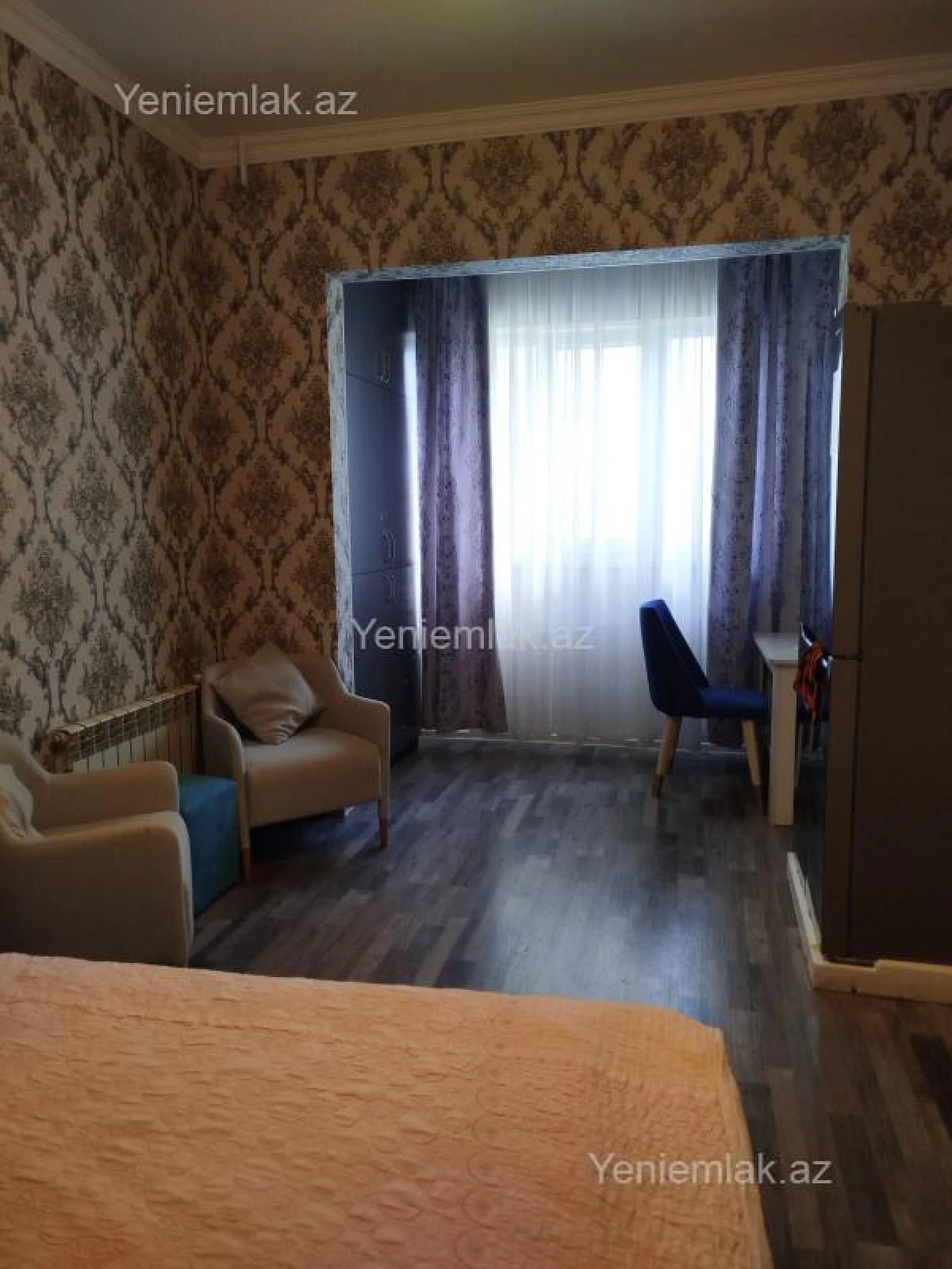 Satılır 4 otaqlı köhnə tikili 90 m²