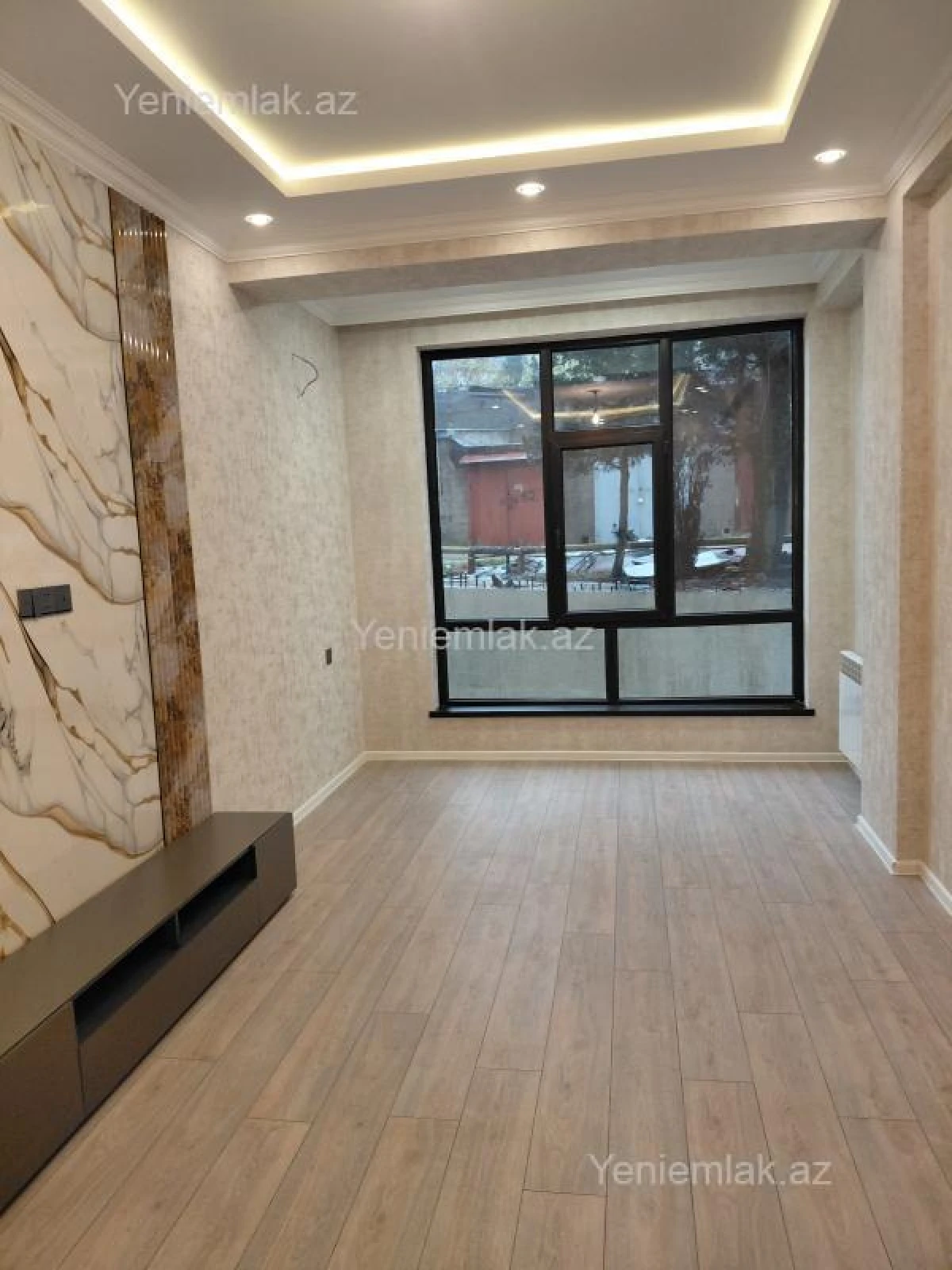 Satılır 2 otaqlı yeni tikili 65 m²
