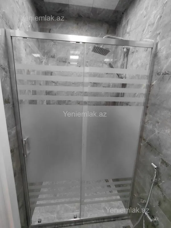 Satılır 2 otaqlı yeni tikili 65 m²