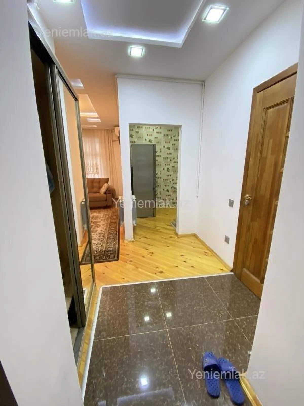 Satılır 2 otaqlı yeni tikili 53 m²