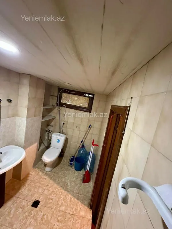Satılır 3 otaqlı köhnə tikili 85 m²