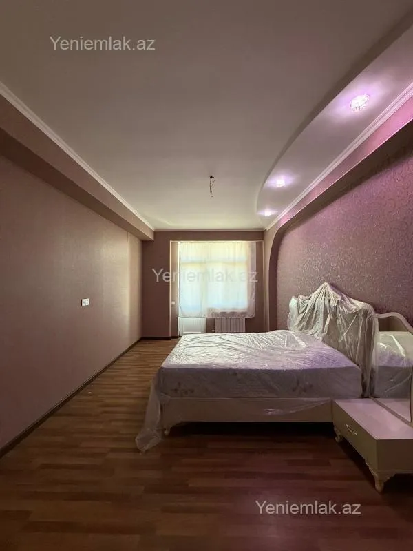 Satılır 3 otaqlı yeni tikili 144 m²