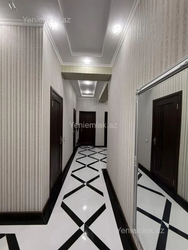 Satılır 3 otaqlı yeni tikili 144 m²