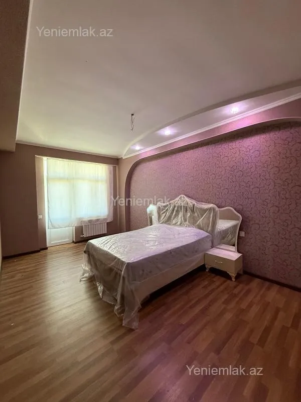 Satılır 3 otaqlı yeni tikili 144 m²