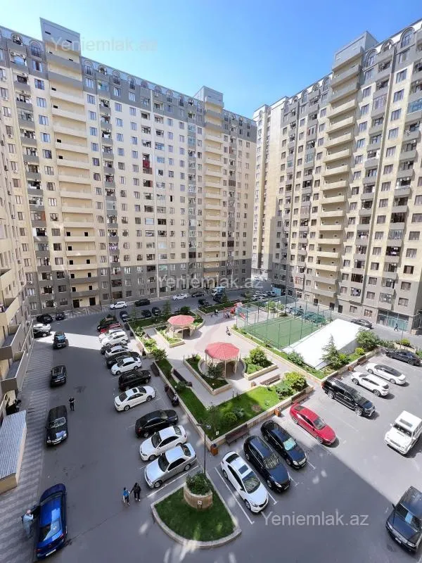 Satılır 3 otaqlı yeni tikili 65 m²