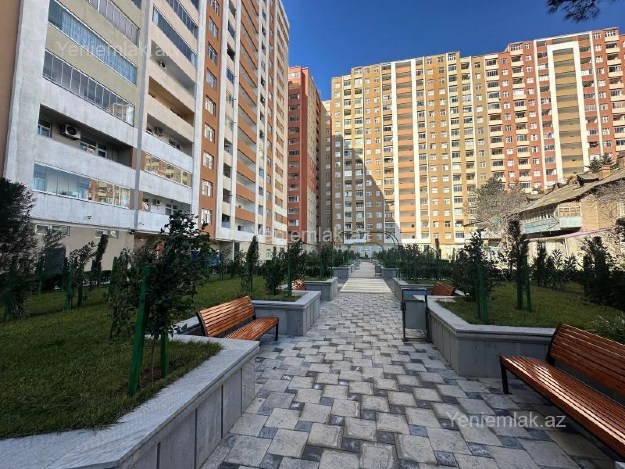 Satılır 2 otaqlı yeni tikili 75 m²