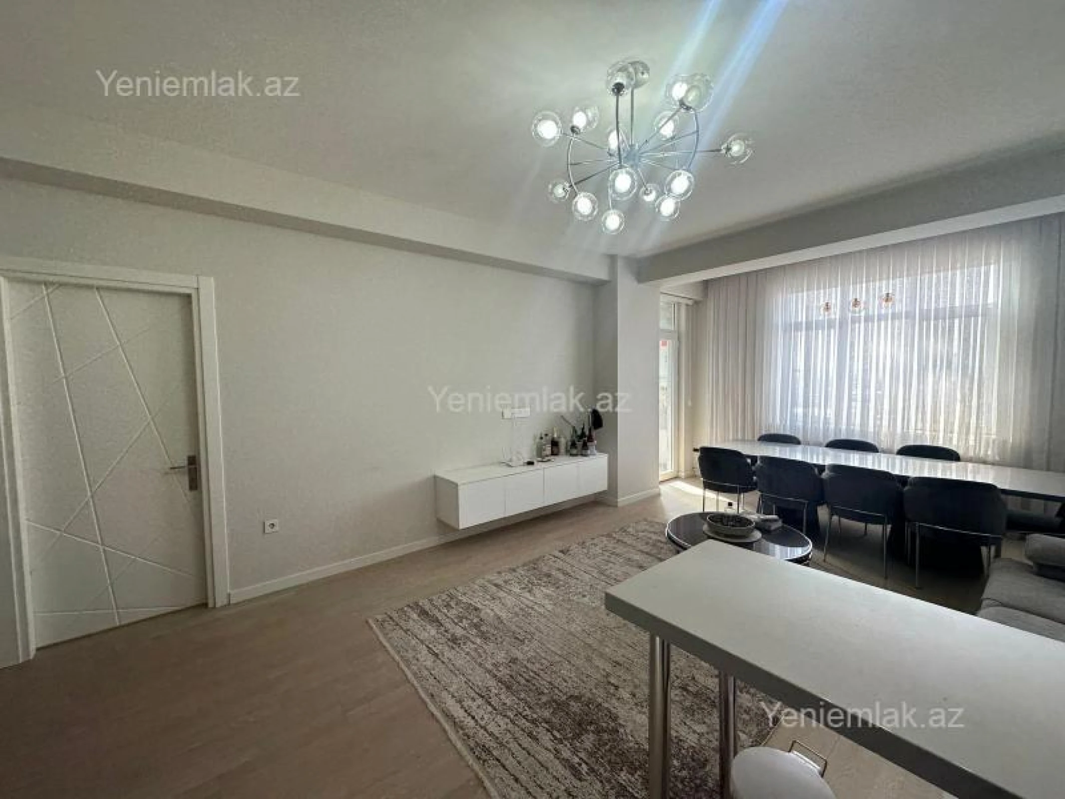 Satılır 2 otaqlı yeni tikili 75 m²