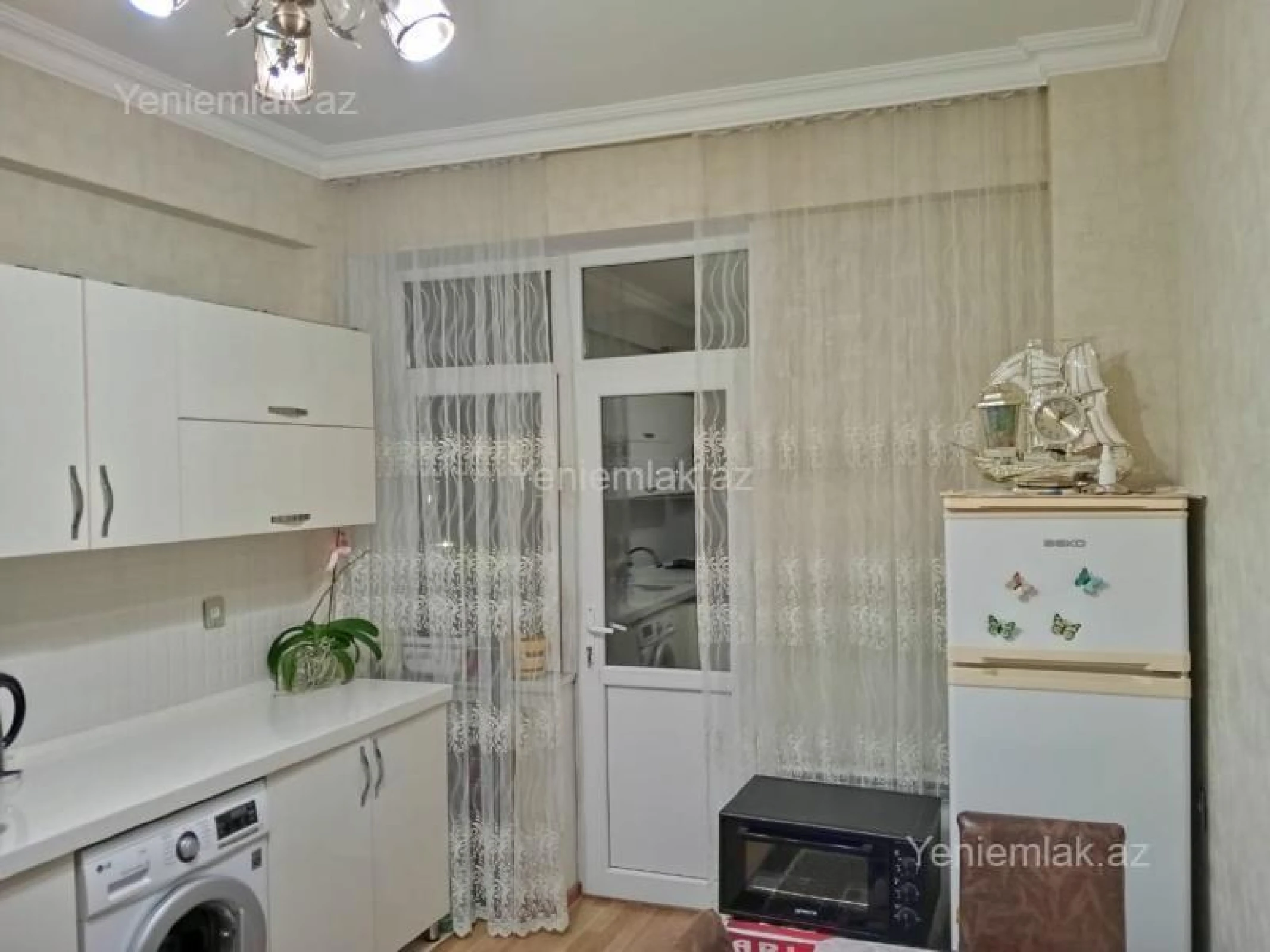 Satılır 2 otaqlı yeni tikili 80 m²