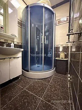 Satılır 3 otaqlı köhnə tikili 75 m²