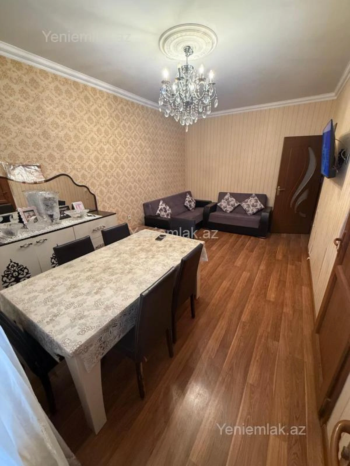 Satılır 3 otaqlı köhnə tikili 75 m²