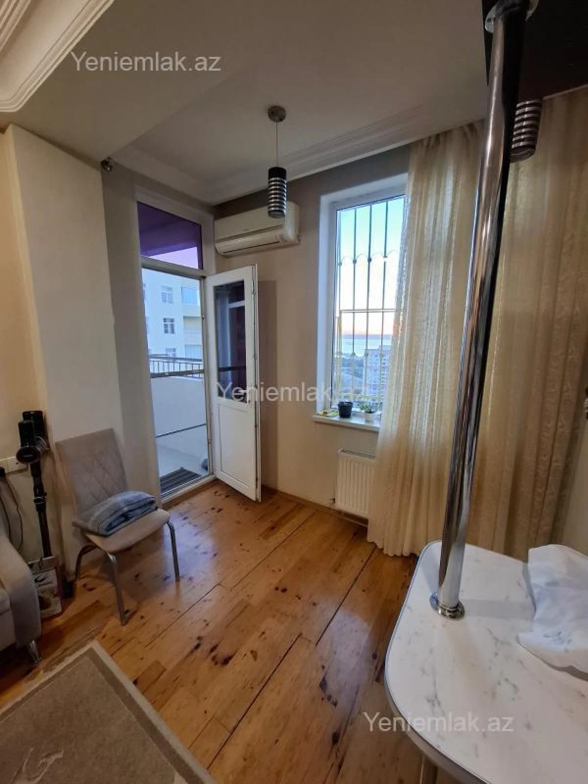 Satılır 3 otaqlı yeni tikili 95 m²