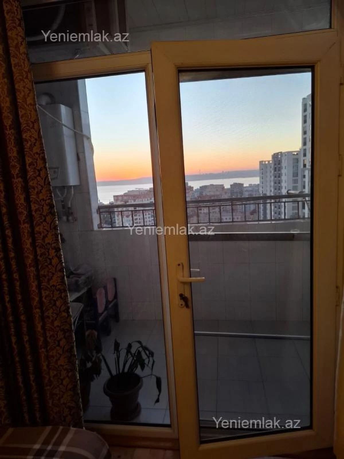 Satılır 3 otaqlı yeni tikili 95 m²