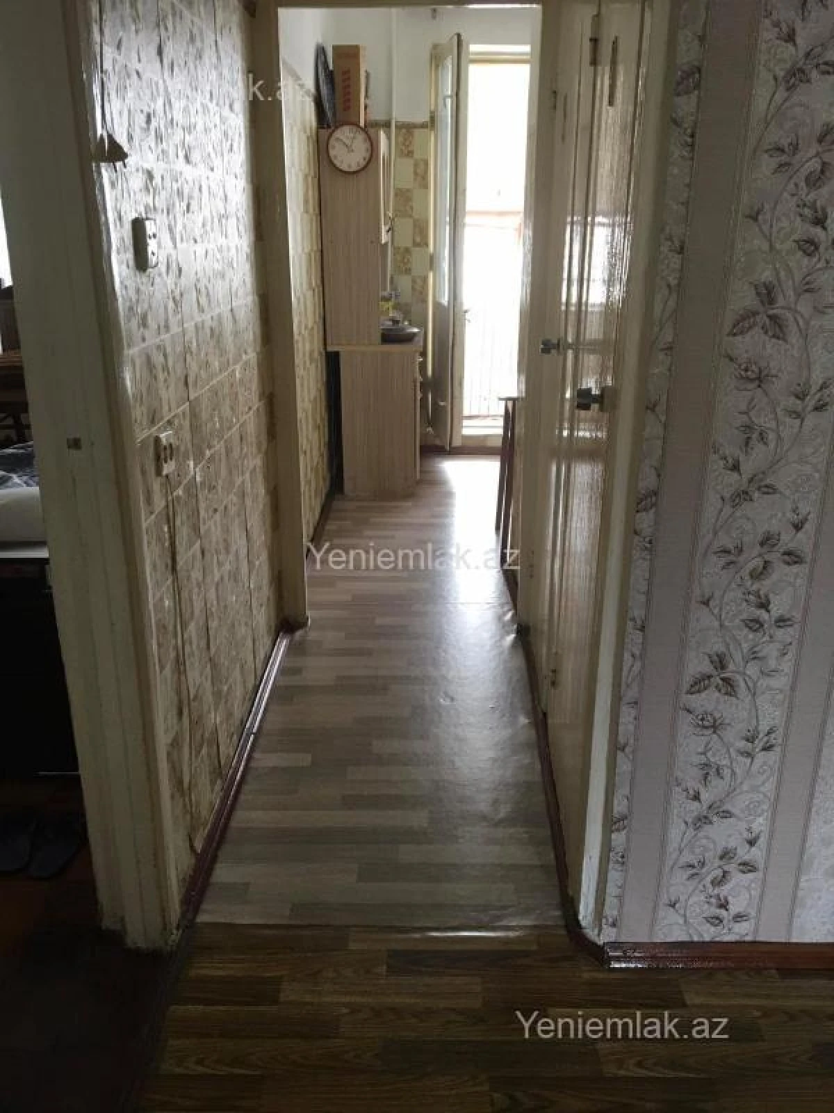 Satılır 4 otaqlı köhnə tikili 100 m²