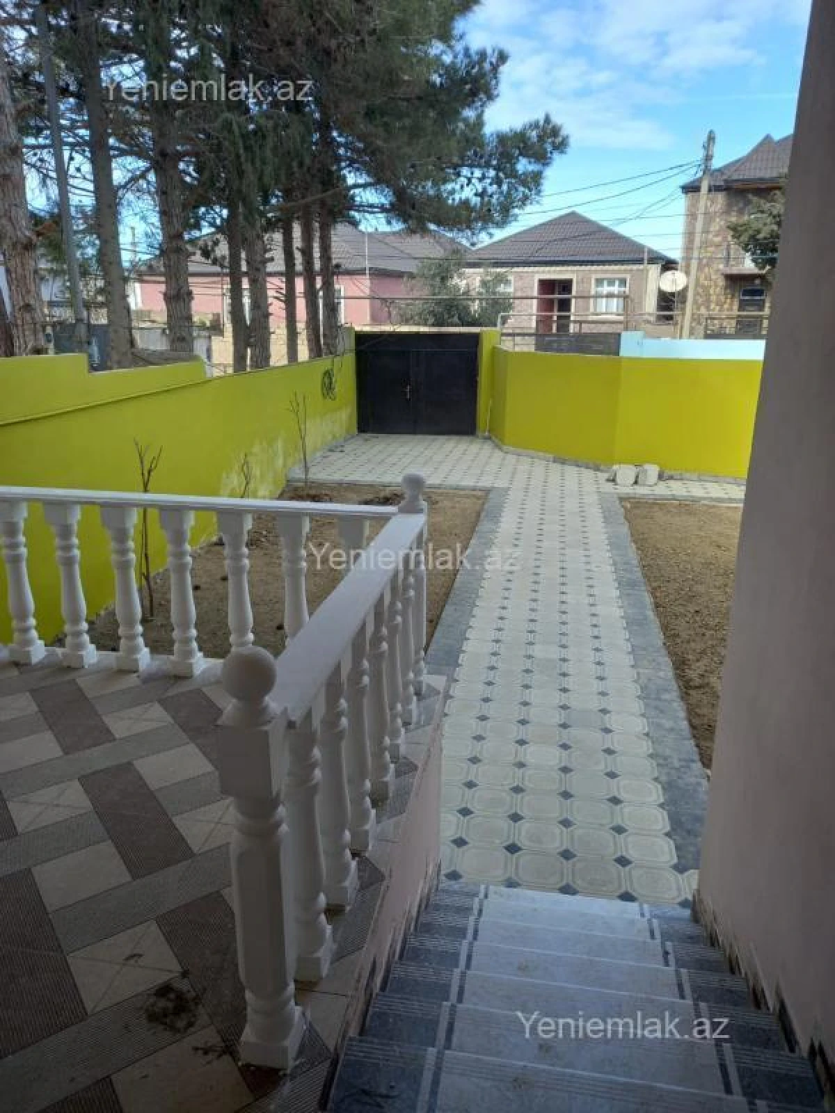 Satılır 4 otaqlı həyət evi 108 m²