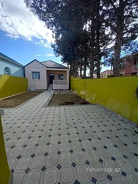Satılır 4 otaqlı həyət evi 108 m²