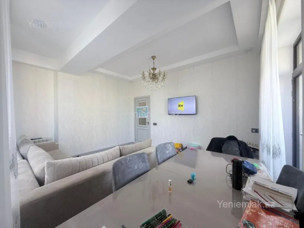 Satılır 2 otaqlı yeni tikili 85 m²