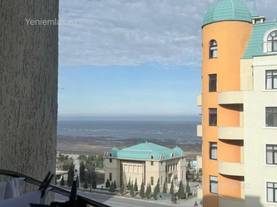 Satılır 2 otaqlı yeni tikili 85 m²