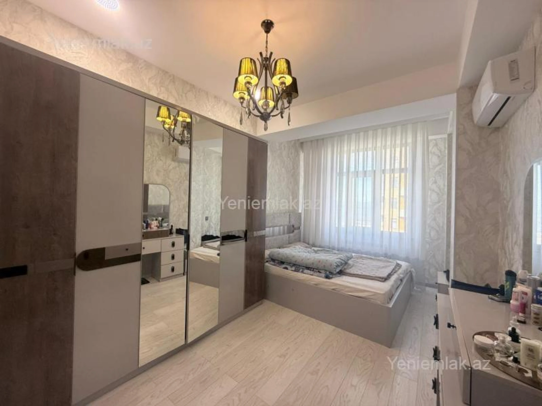 Satılır 2 otaqlı yeni tikili 85 m²