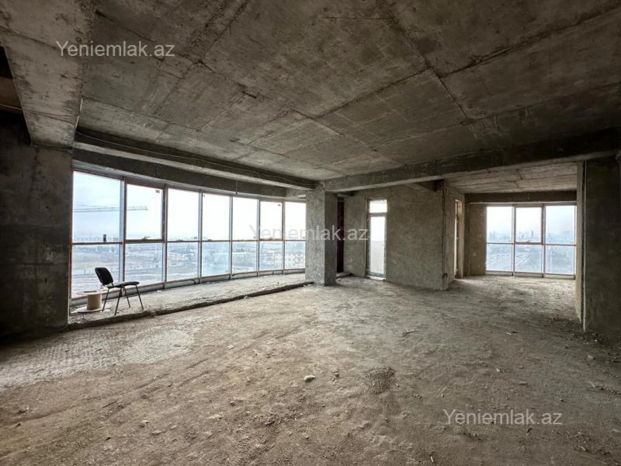 Satılır 3 otaqlı yeni tikili 200 m²