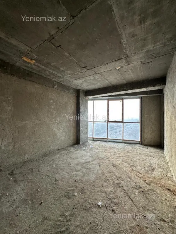 Satılır 3 otaqlı yeni tikili 200 m²