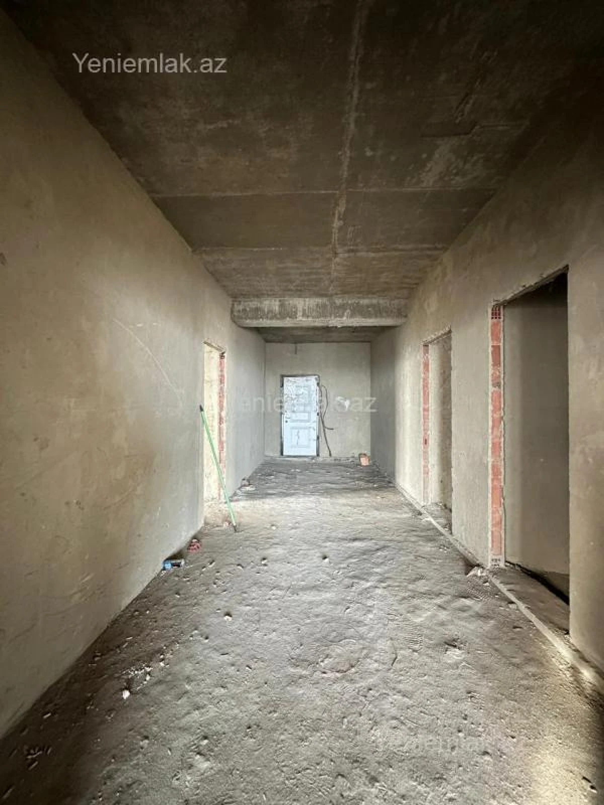 Satılır 3 otaqlı yeni tikili 200 m²