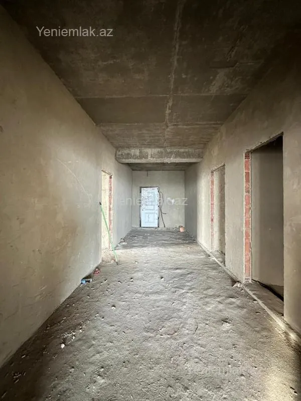 Satılır 3 otaqlı yeni tikili 200 m²