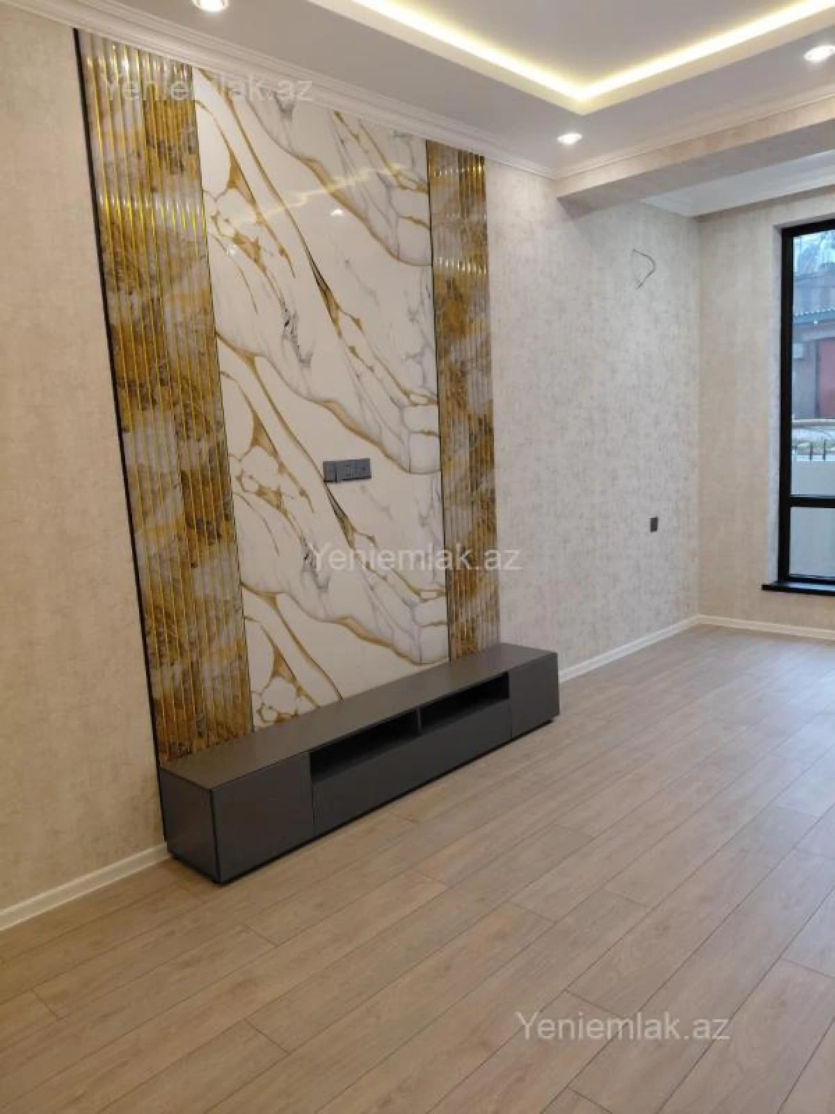 Satılır 2 otaqlı yeni tikili 59 m²