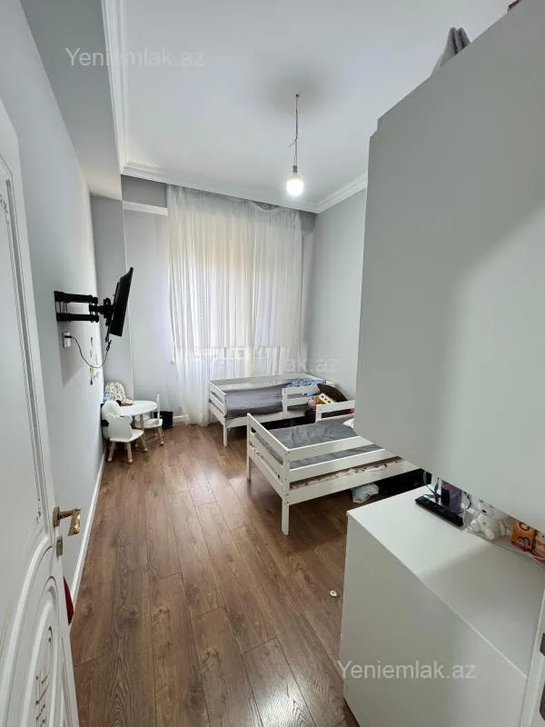 Satılır 2 otaqlı yeni tikili 62 m²