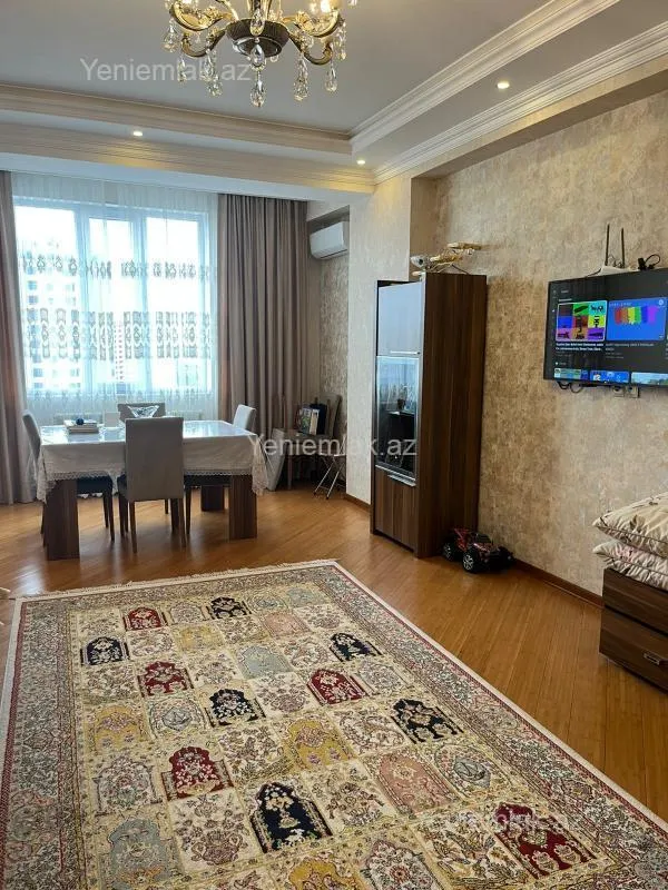 Satılır 3 otaqlı yeni tikili 95 m²