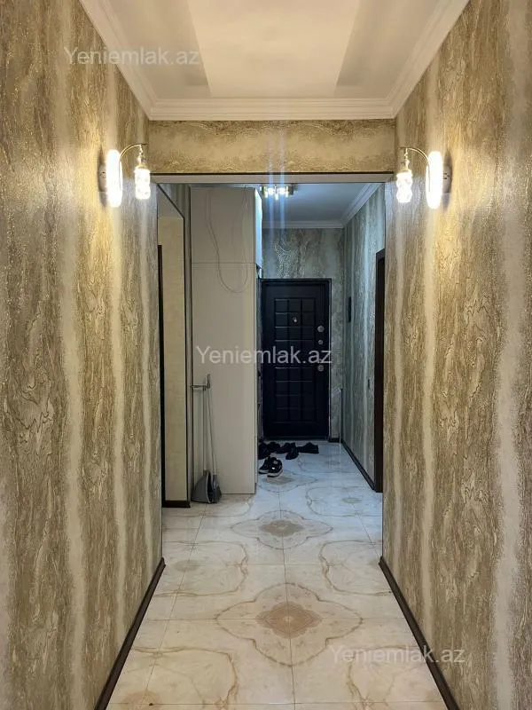 Satılır 5 otaqlı köhnə tikili 120 m²