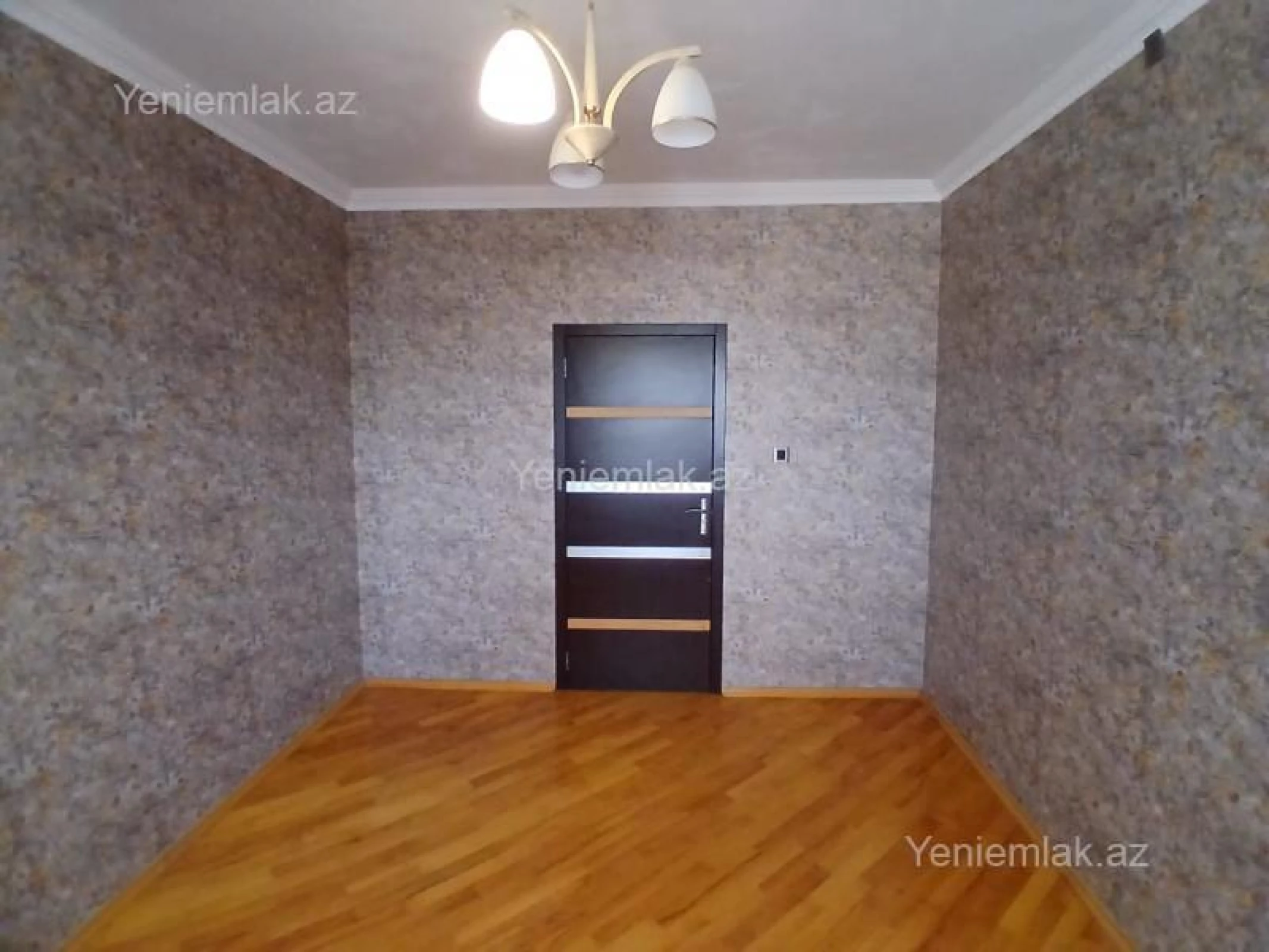 Satılır 3 otaqlı köhnə tikili 65 m²