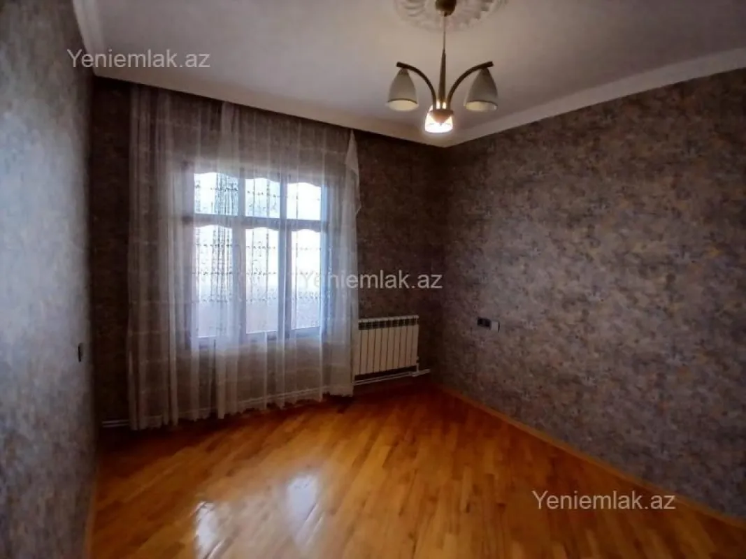 Satılır 3 otaqlı köhnə tikili 65 m²