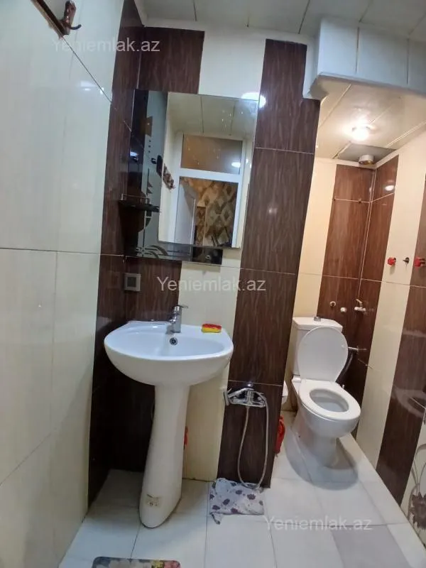 Satılır 3 otaqlı köhnə tikili 65 m²