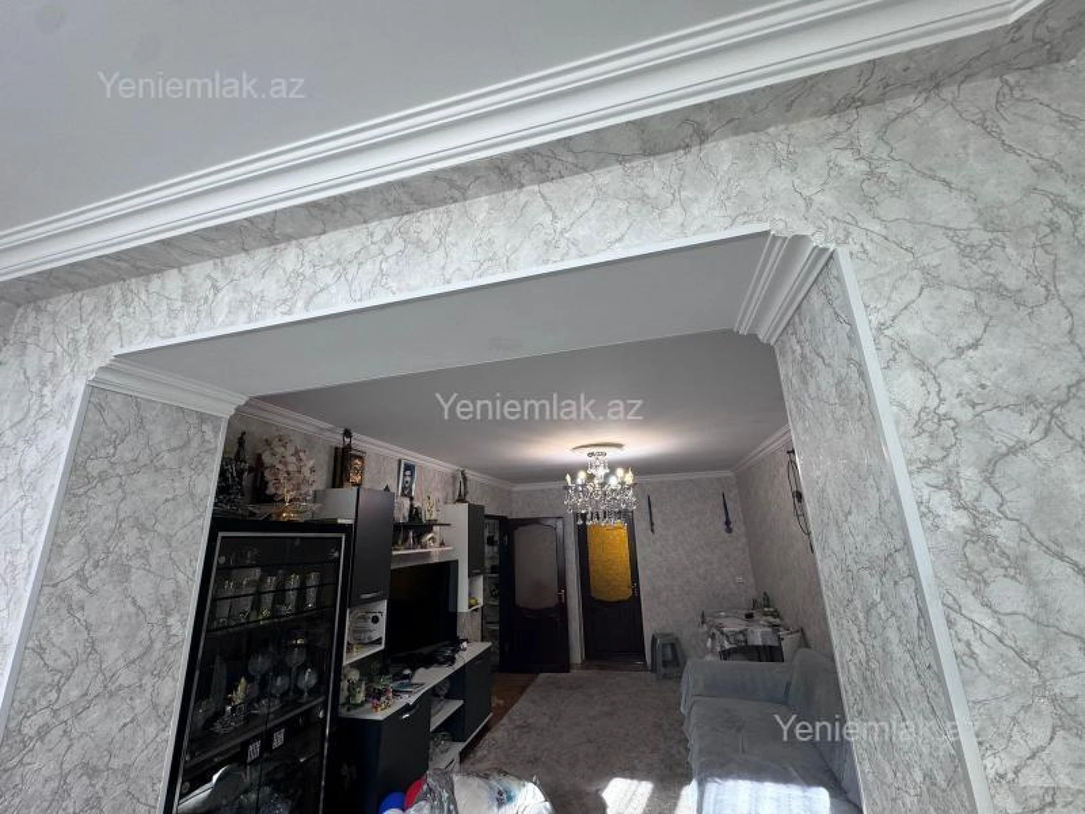 Satılır 3 otaqlı köhnə tikili 75 m²