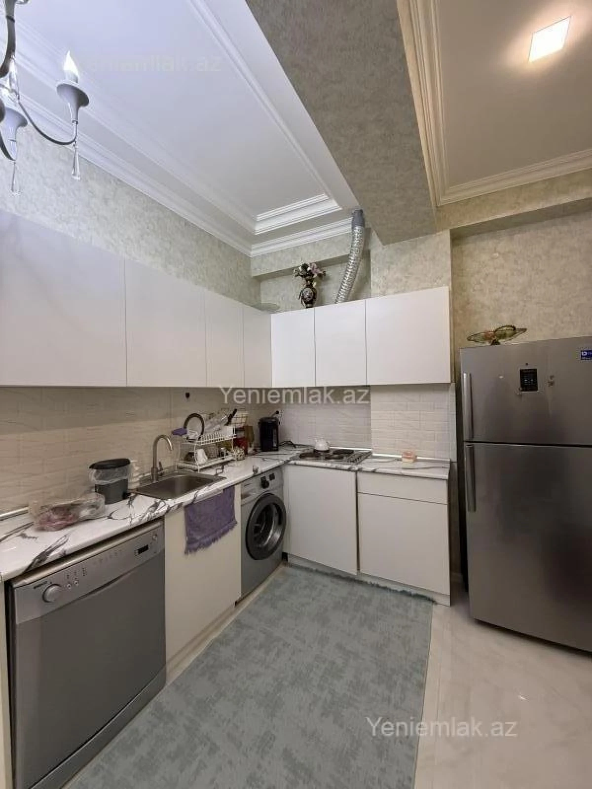 Satılır 2 otaqlı yeni tikili 63 m²